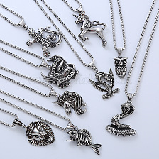 Vintage street style hip-hop snake dragon chain punk hiphop accessory.