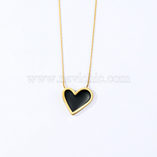 Fashionable and Delicate Heart Pendant Necklace for Women, Vintage Style