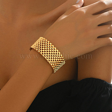 Simple Hollow Wide Mesh Women's Bracelet in 18K Gold Plated One-piece Set