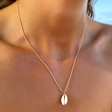 Stylish minimalist seashell necklace for men and women beach vacation.